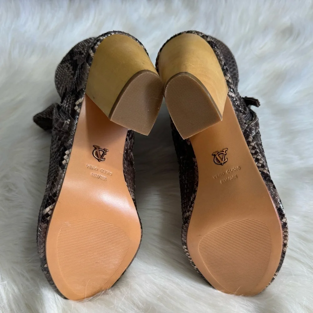 Vero Cuoio Textured Snake Scale Peep Toe Booties Wood Block Heel Western